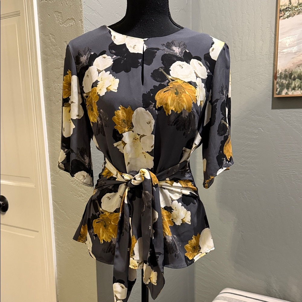 Ann Taylor Factory Floral Tie-Front Blouse